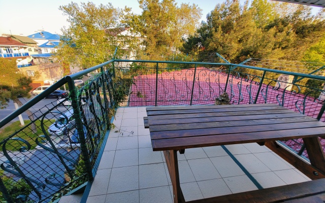 Renata 35 Guest house