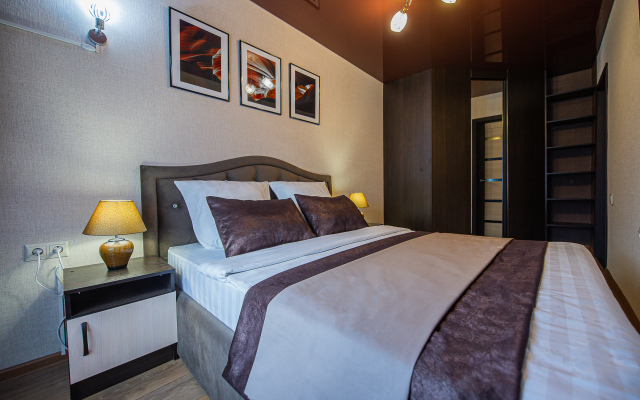 Pyat' Zvyozd Shokolad Apartments