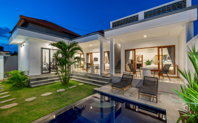 Chastnaya Stilnaya, Terrasa na Kryshe, Plyazh, View Bali 2 Villa