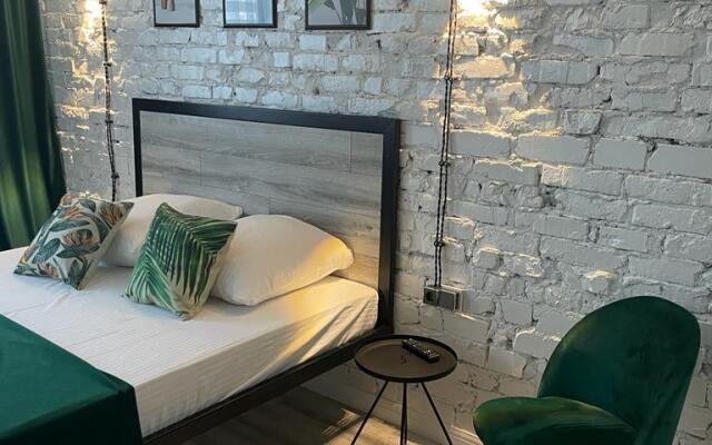Uyutnaya Eko Studiya V Tsentre Pyatigorska Apartments