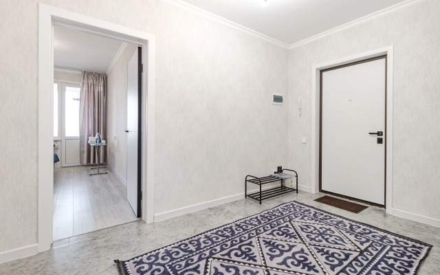 Khalal u Krupneyshey Mecheti Tsentralnoy Azii I Expo Tsentra Apartments