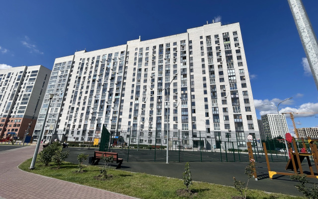 Квартира Просторная студия с панорамным видом из окна