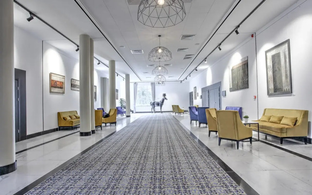 Отель Arche Częstochowa