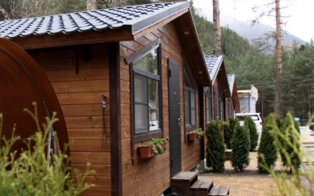 Arhyiz Chalet