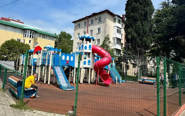 V Lazarevskom Guest house