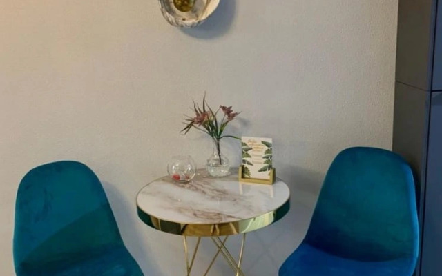 520 Alleya Pervoy Mayovki Apartment