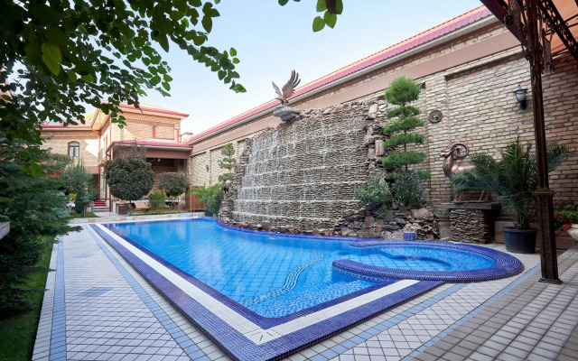 Rakat Plaza Hotel