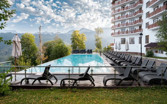 Green Flow Hotel