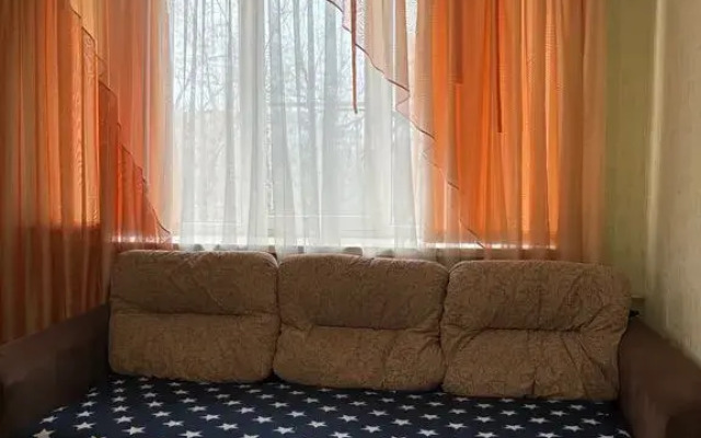 Квартира для командировочных рядом с заводами Лукойл, Каустик;