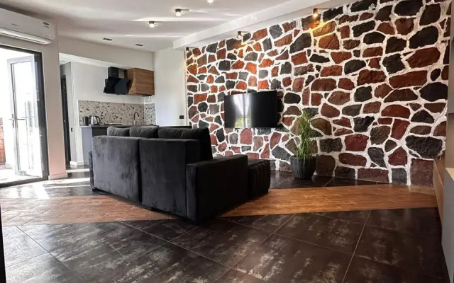 Garden Lounge Hotel