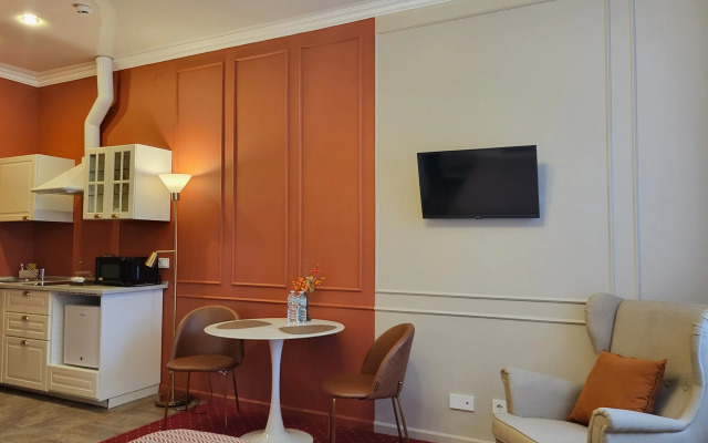 Апартаменты Улучшенная студия на Певческом