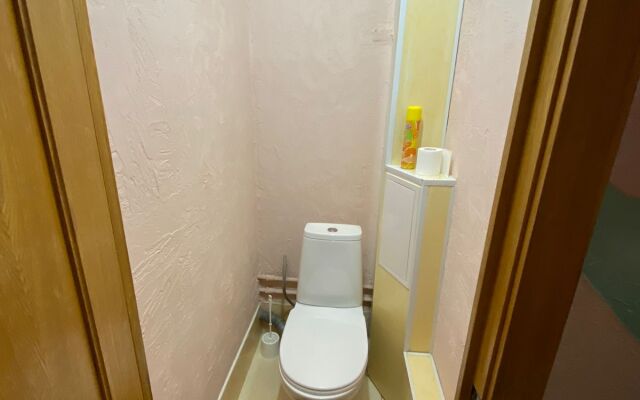 Na Entuziastov 37 Apartments