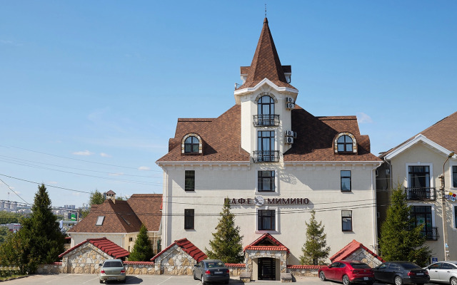 Pano Castro Hotel