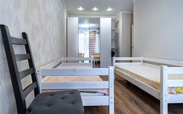Na Tyulpanov Flat