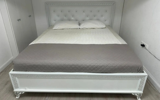 V Tsentre Sochi Apartments