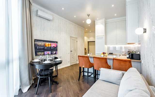 Shikarnaya Dizaynerskaya Сaravella Flat