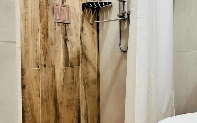 Yevrodvushka v Nizhneimeretinskoj Bukhte Flat