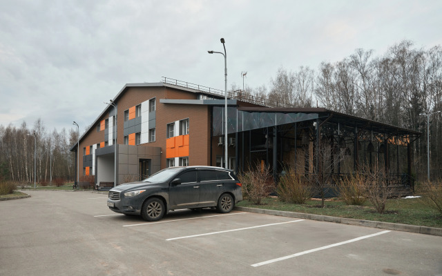 Freezone Inn Hotel	
