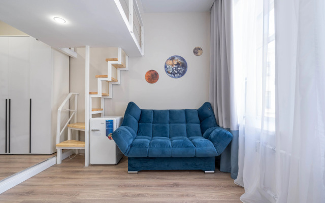 Sovremennaya Studiya V Istoricheskoy Chasti Peterburga Flat