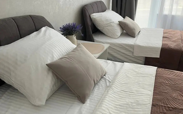 Prostornaya Kvartira Vblizi Zhd Vokzala Seti El Apart Flat