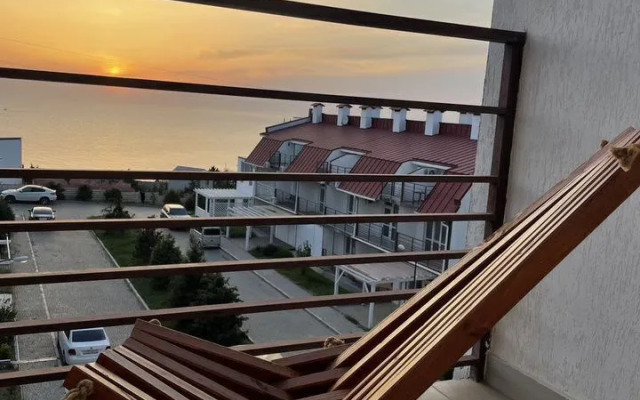 Апартаменты Fiolent Village 2