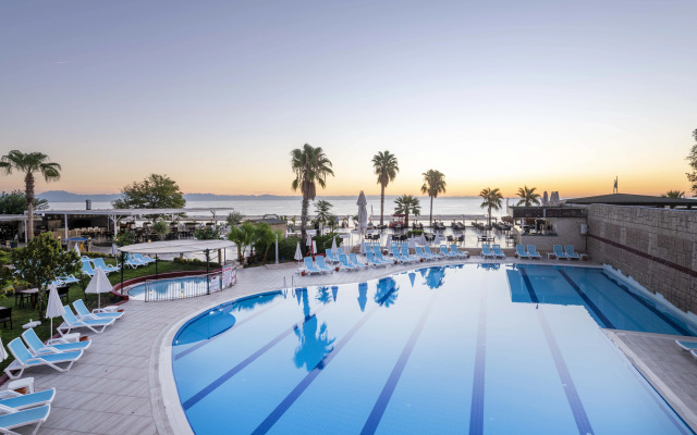 Armas Gul Beach (ex. Otium Gul Beach Resort)