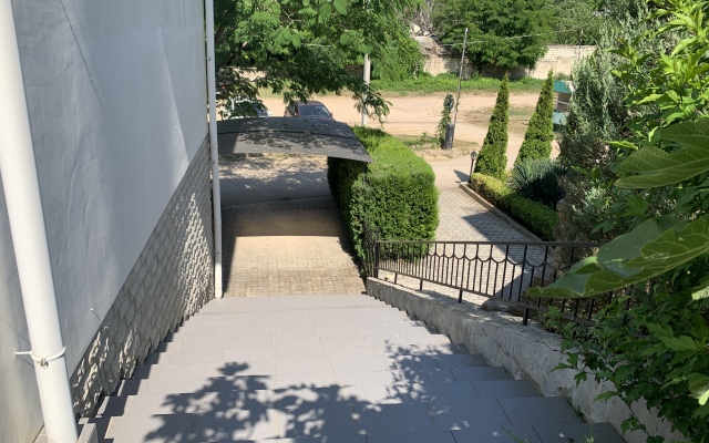 Отель Амалия