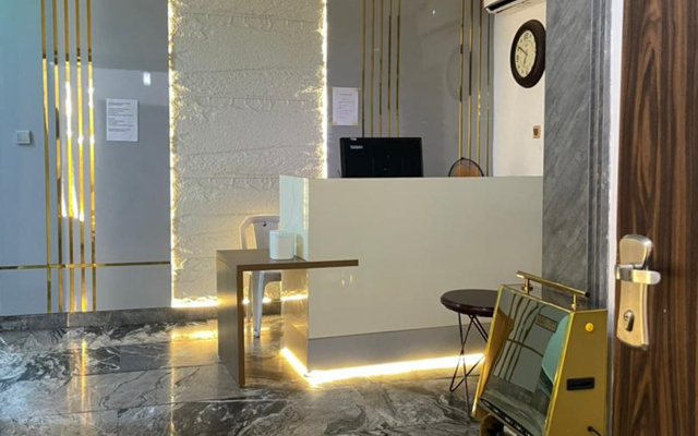 Апарт-отель Lynstel Suites