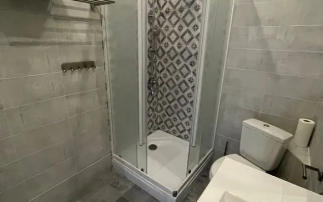 Частный дом дуплекс с видом на озеро и горы