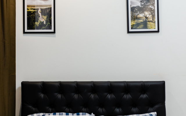 Апартаменты Мантулинская 10 (01)