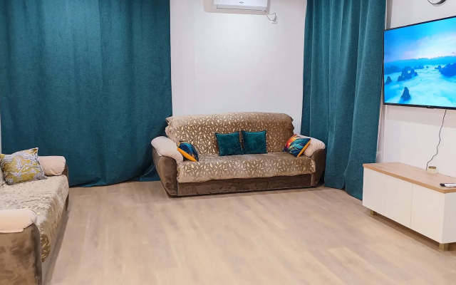 s 2mya Spalnyami - Goldwing Flat