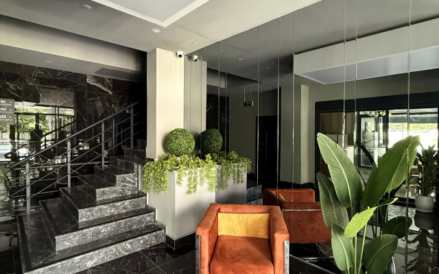 V 100 Metrakh ot Plyazha Cleopatra Apartments