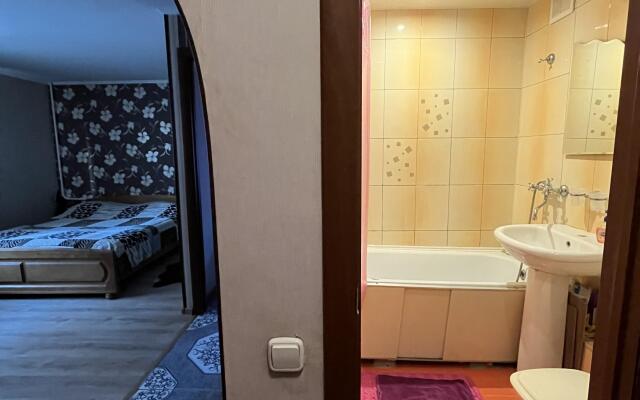 Na Privokzalnoy Apartments