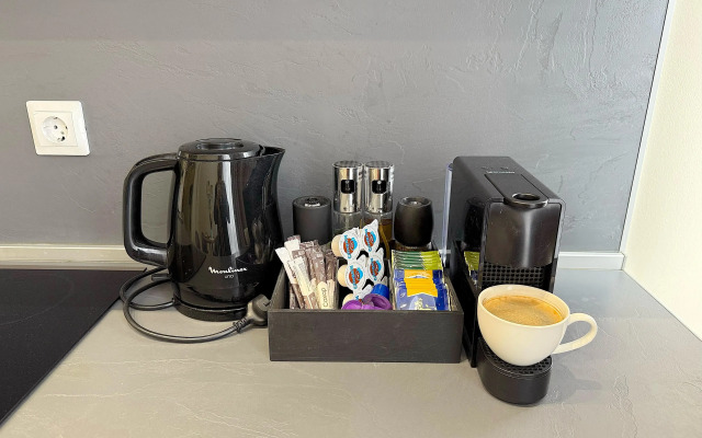 InSochi v samom centre Sochi na Navaginskoj N425 Apartments