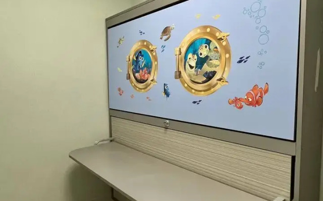 Апартаменты в Hoвом Клубном Домe с 4 Отдельными Спальнями