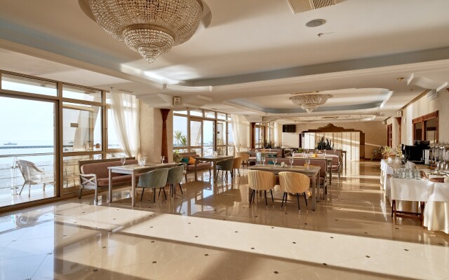 Sereniti Premium Apartment Hotel