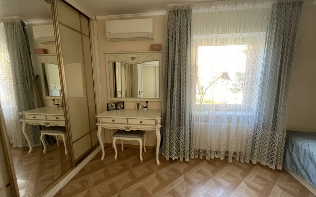 Квартира на Бровцева