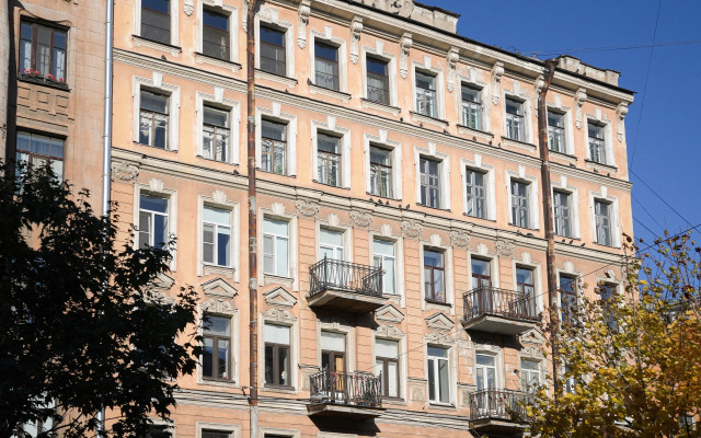 Апартаменты 1912 на богемной Петроградке