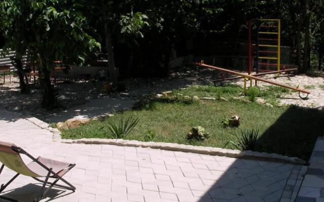 Raduga Hotel