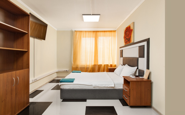 Shodnenskaya Crocuss Mini-Hotel