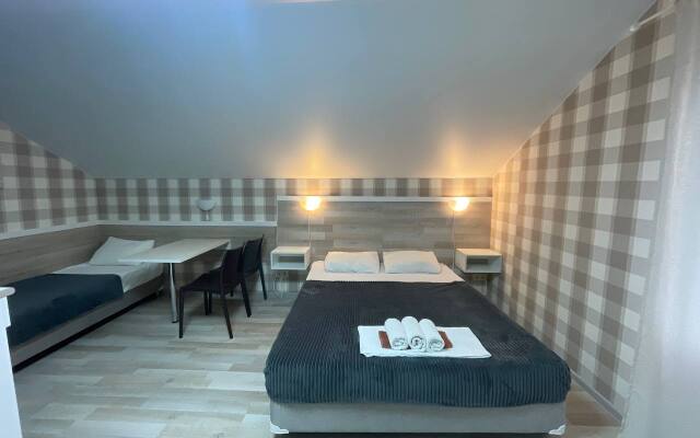 GNEZDO-ORLOVKA Guest House