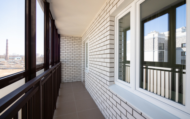 Beige Flat