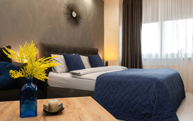 Квартира класса комфоpт плюс с красивым видом из окна в историческом центре города Амалиенау