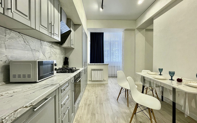 Апартаменты на Декабристов 36