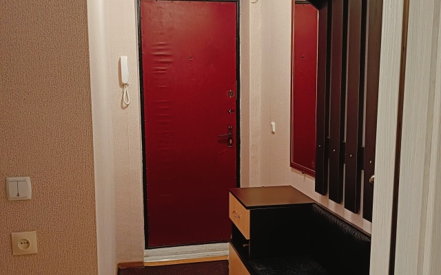V Tsentre Kalugi Flat