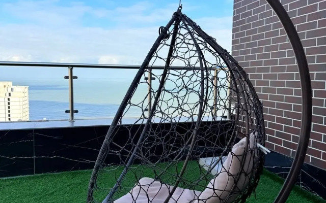 Квартира Современный пентхаус с панорамными окнами и террасой мечты