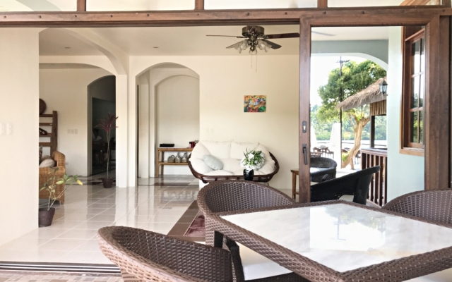 Edgewater Dive & Spa Resort