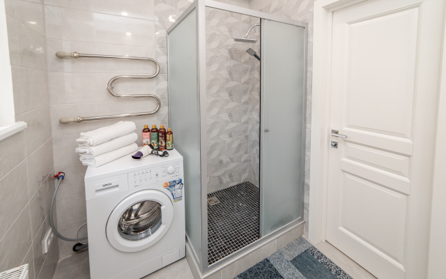 Golden Time Apartments