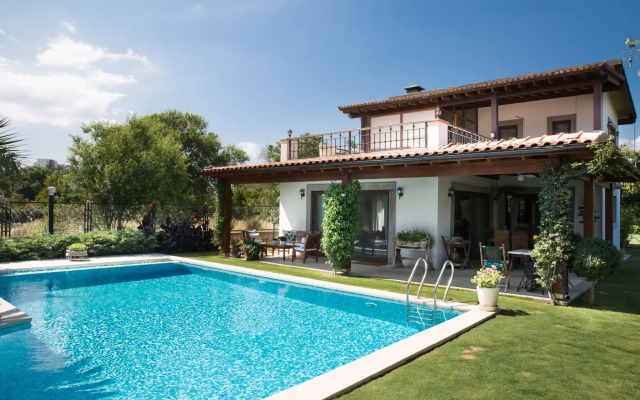 Dream by Important Group Travel Villa