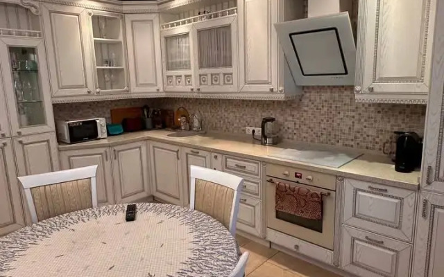 Квартира Уютная двушка рядом с Кристаллом и выездом на ТКАД